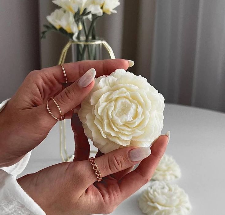 Свечи цветы арома