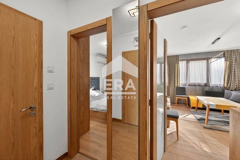 Продава се Двустаен апартамент в Варна, м-т Траката - 53 кв.м за 1317 €/кв.м - Снимка #8