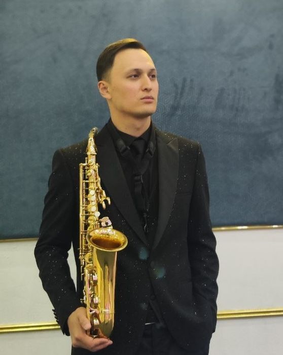 Саксофонист Алматы | Музыкант Алматы