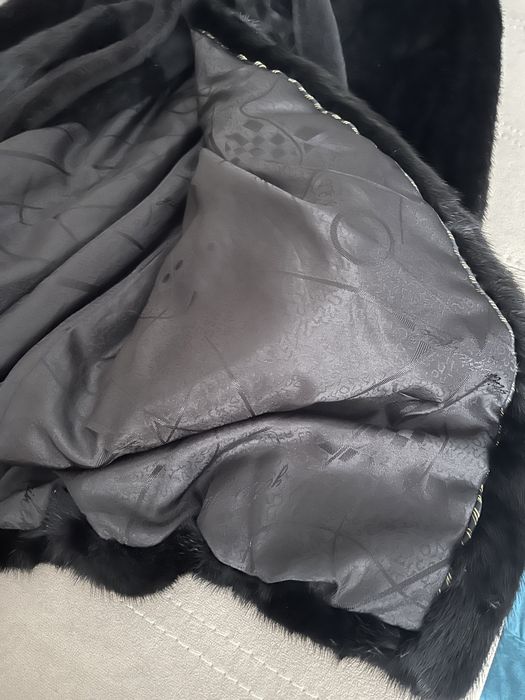 Продам норковую шубу