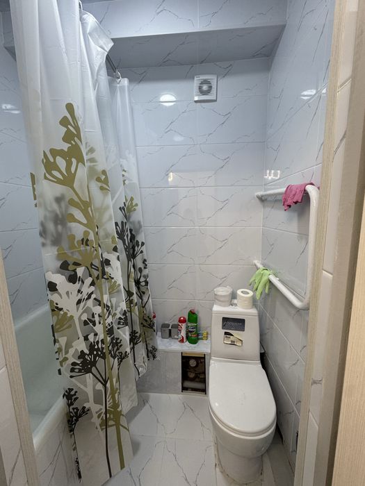 СРООЧНО ПРОДАЕТСЯ СВОЯ 1-комнатная квартира на Юнусабад-2