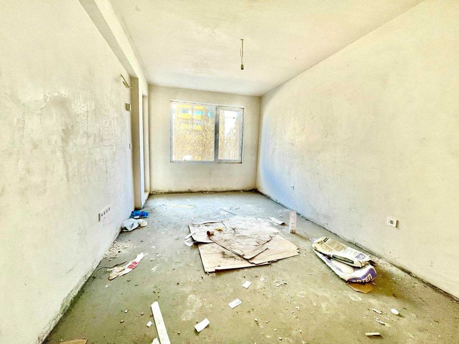 Продава се Двустаен апартамент в Пловдив, Южен - 67 кв.м за 1145 €/кв.м - Снимка #1