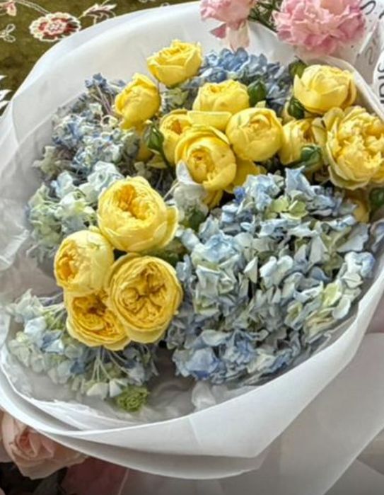 букет цветов свежие