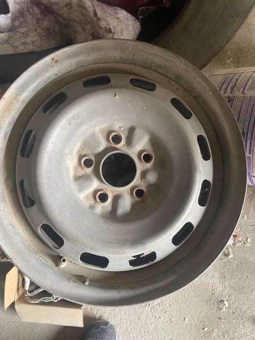 Диск R14, Carina E