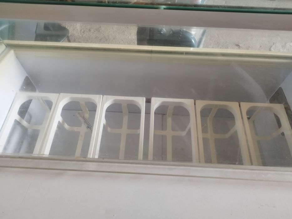 Витрина за сладолед