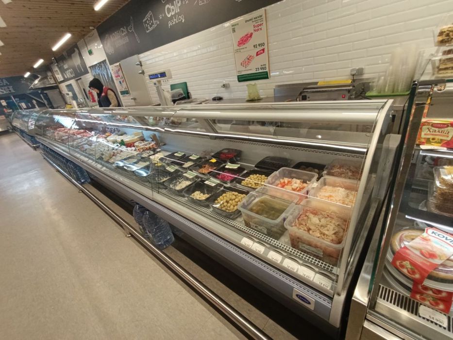 Холодильник витрина.  Бренд Американский