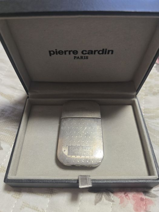 Запалка Pierre Cardin с мек пламък