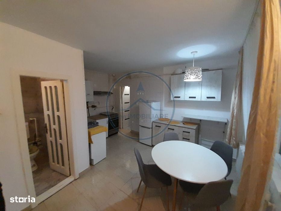 Apartament la casa , 2 camere, decomandat , strada Ghinzii