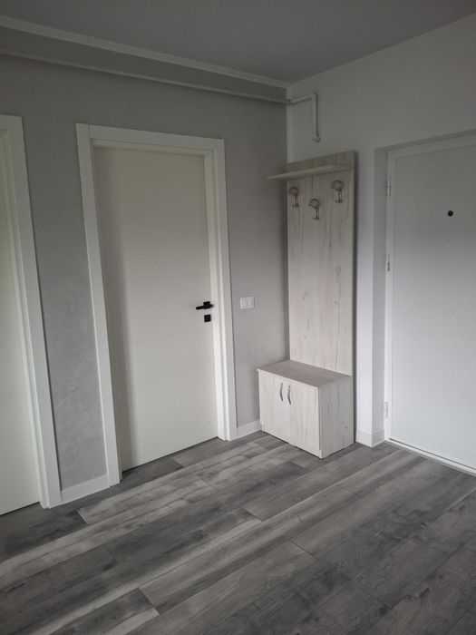 Închiriez apartament 2 camere ,zona  capat Pacurari-Rediu