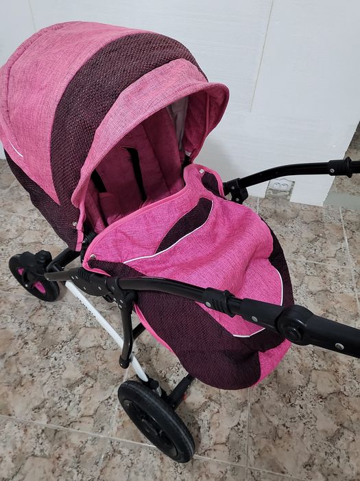 Carucior 3 in 1, landou si scoica masina, cu suspensii pe cadru