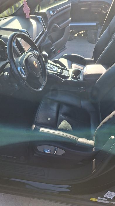 Porsche Cayenne 3.6 B ,306 к.с. ,19 " джанти,на части