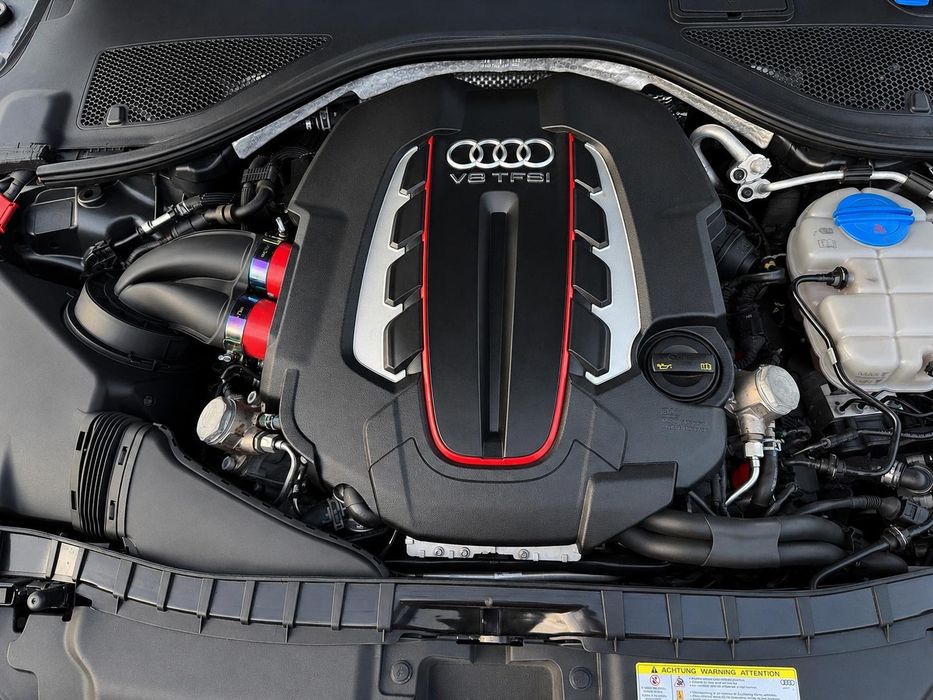 Audi s7 4.0 tfsi v8 550cp downpipe audi a7