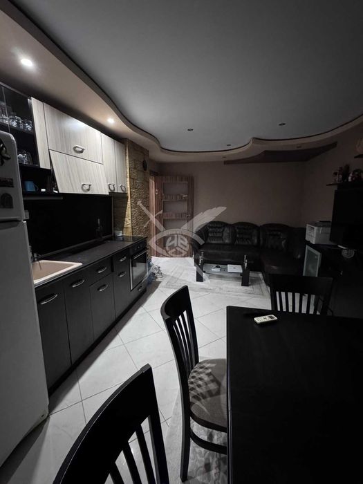 Продава се Двустаен апартамент в Средец - 64 кв.м за 1133 €/кв.м - Снимка #5