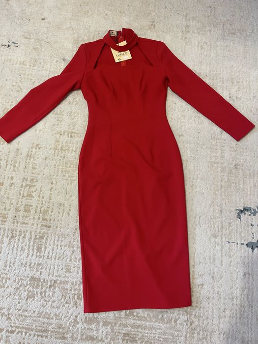 Вечернее платье красный