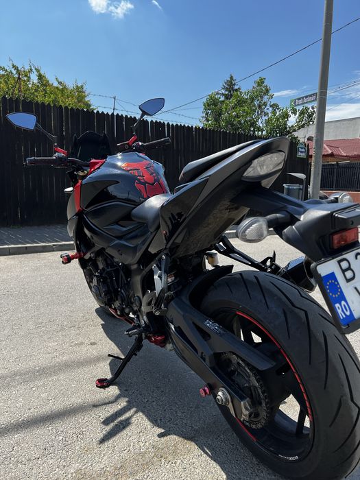 Suzuki GSX-S 750 (Honda, Kawasaki, Yamaha)