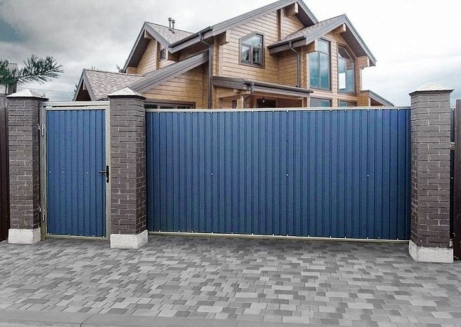 Навес-лестница-ворота.