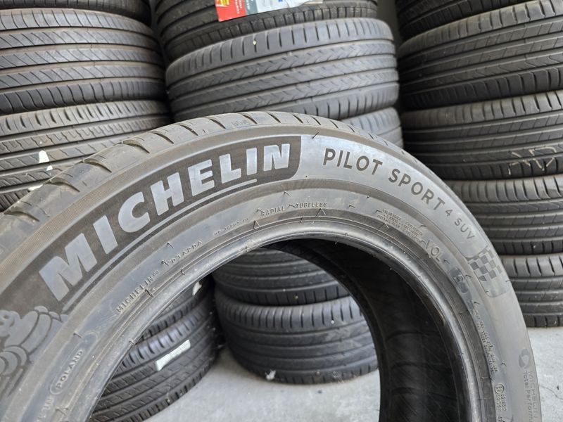235/60/18 MICHELIN 4бр