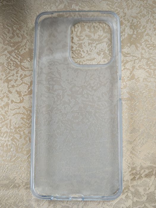 Гръб за телефон Motorola G35