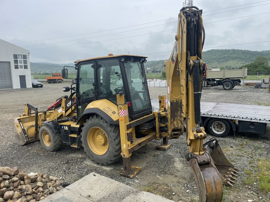 Buldoexcavator CAT Caterpillar 428 F 2 2019