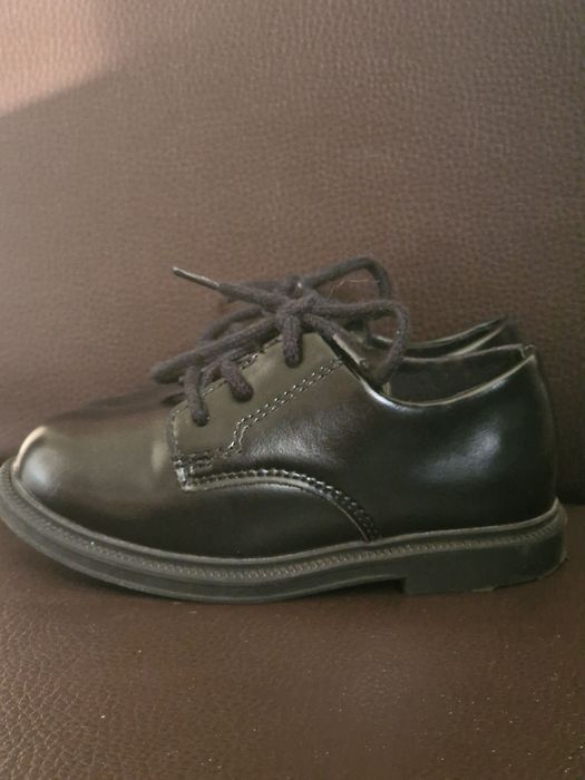 Обувки HM тип Дерби