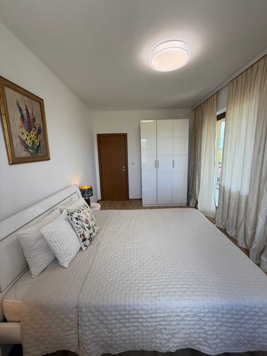 Продава се Тристаен апартамент в Обзор - 94 кв.м за 1096 €/кв.м - Снимка #4