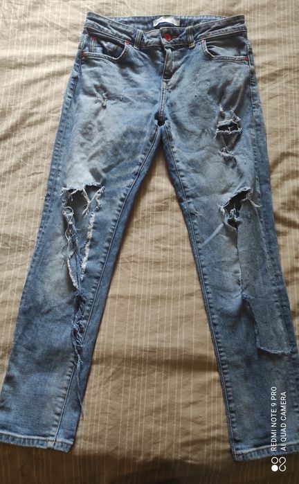 Продавам дънки Зара