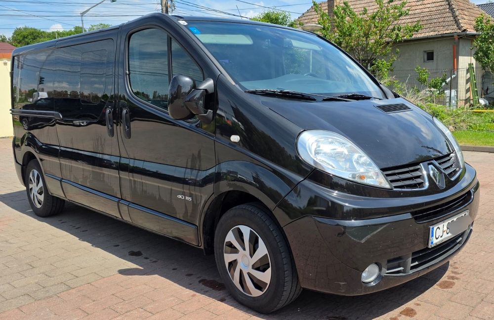 RENAULT Trafic 2013 — imagine 2