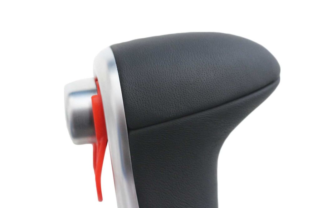 Топка за скоростен лост автоматик за Audi A3 A4 A5 A6 Q5 Q7 кожа