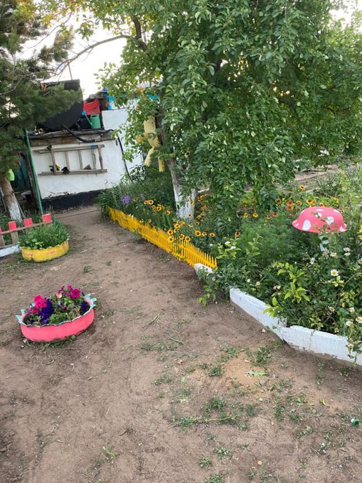 Продам дачу в цветущим саду