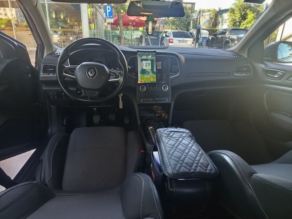 RENAULT 4 2019 — imagine 5