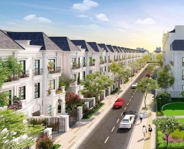 Продаётся участок 5,5 соток. Центр. Бешагач.