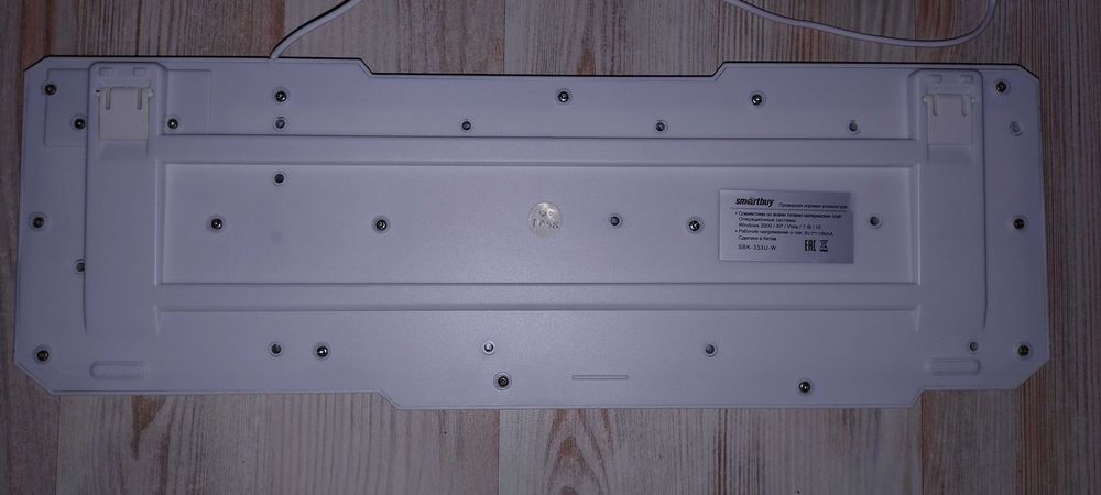 Продается проводная клавиатура