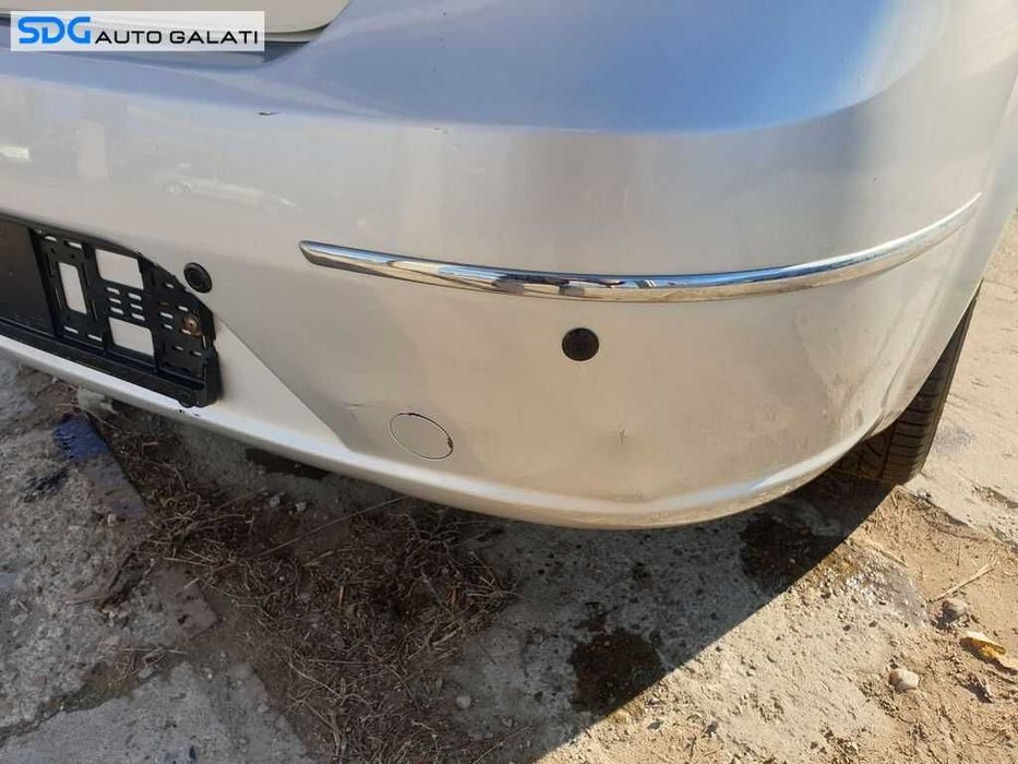 Bara Spoiler Spate cu Defecte Fiat Linea 2007 - 2018