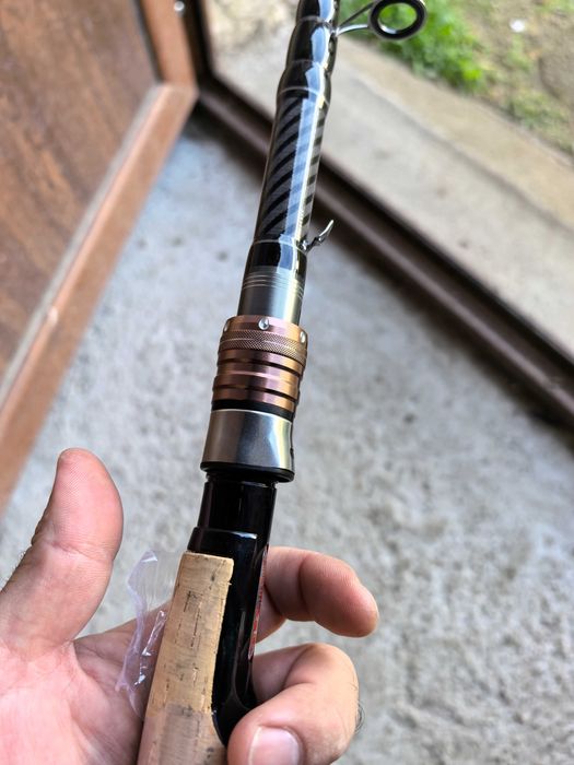 Въдица за плувка спининг