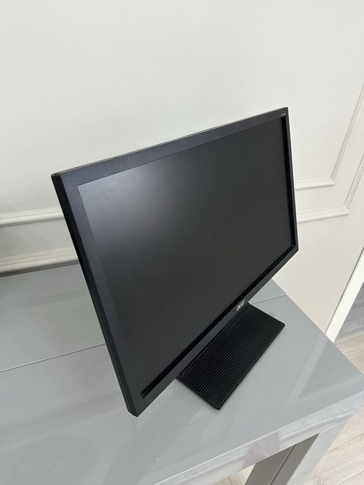 Монитор Acer V226HQL