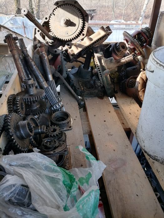 Dezmembrez  fiat 411 215,Same 450 cent Atlanta Italia