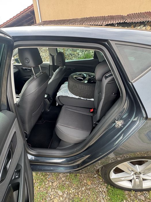 Vand Seat Leon FR -led navi distronic