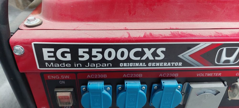 Генератор бензиновый Хонда