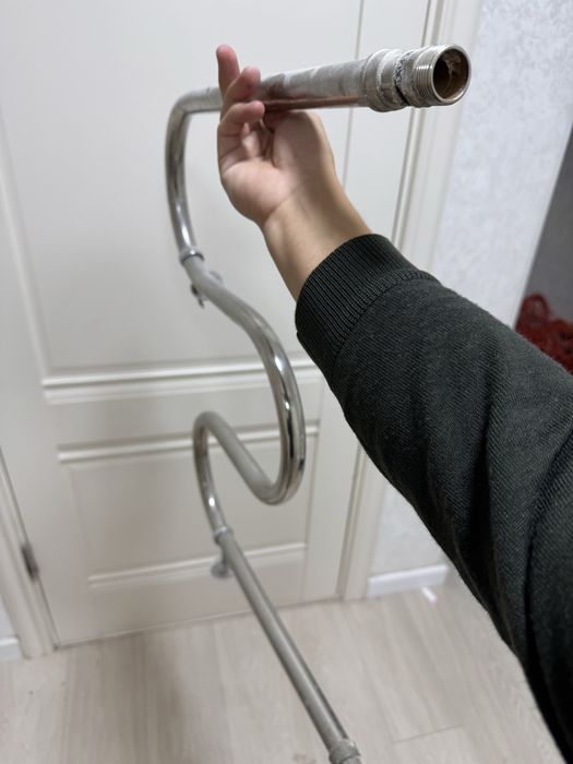 Змеевик, сушитель для полотенц