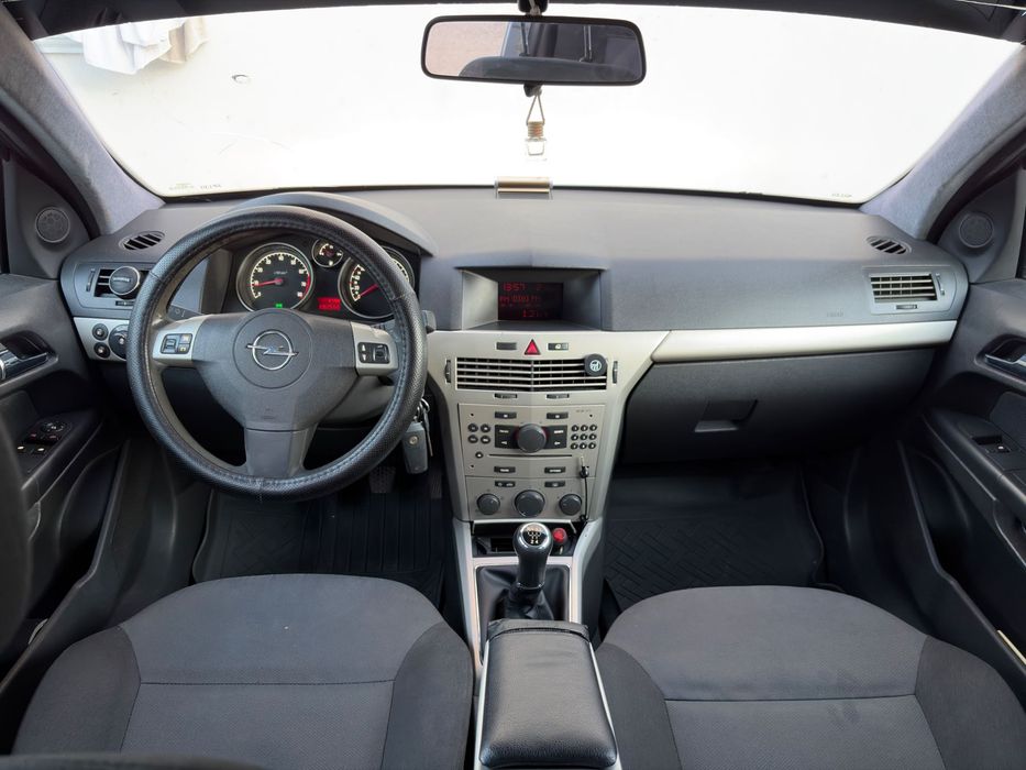Opel Astra H 1.6 Benzina + GPL