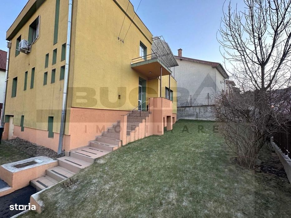 Casa individuala 210 mp, teren 400mp, 6 parcari, birou/comercial