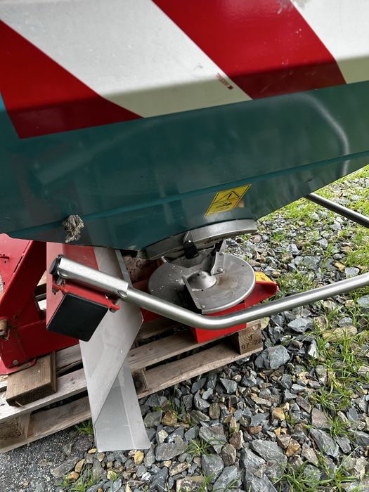 Masina imprastiat azot