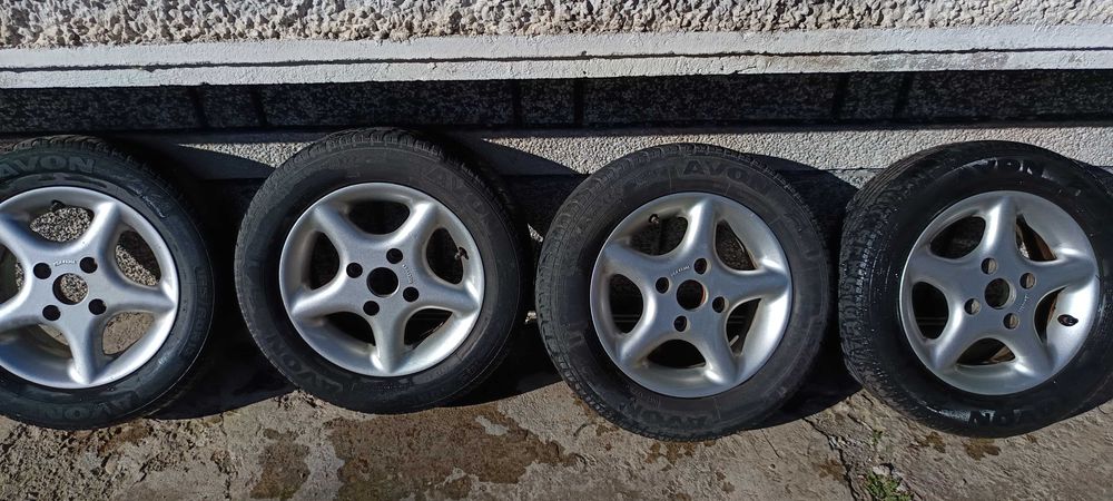 Гуми 13-ки със лети джанти