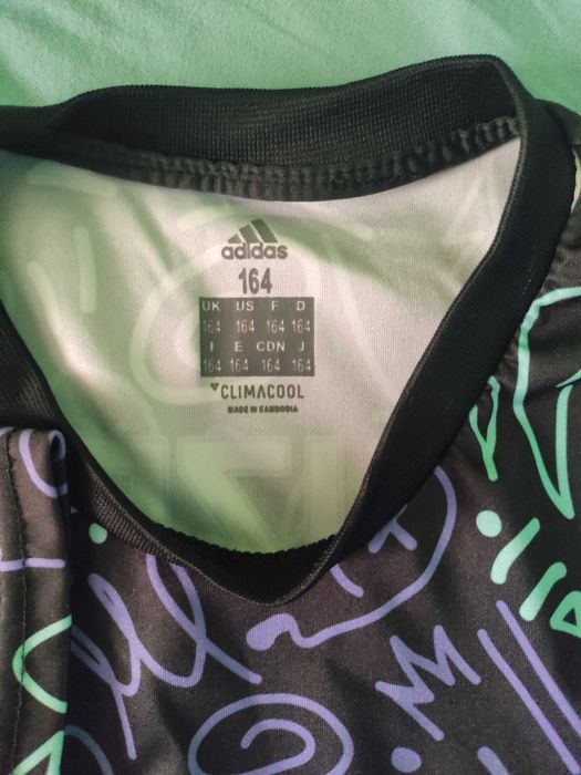 Футболни екипи на любими футболисти