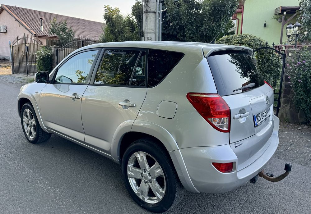 Toyota Rav 4 / 4 X 4