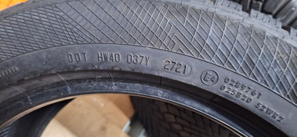 7.5mm! 2 бр 225 50 17 Continental wintercontact ts 850p