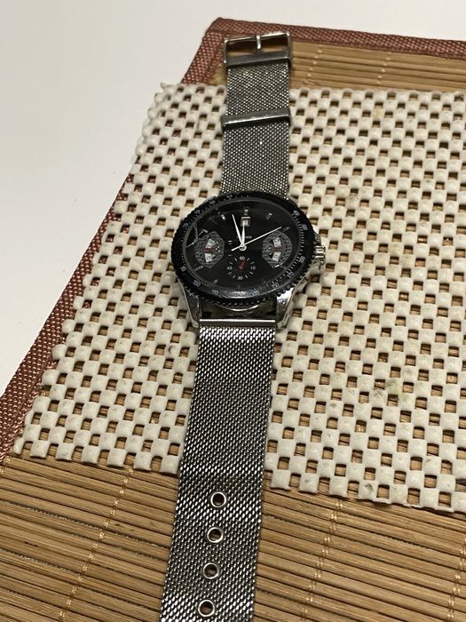 Ceas automatic cu cadran negru