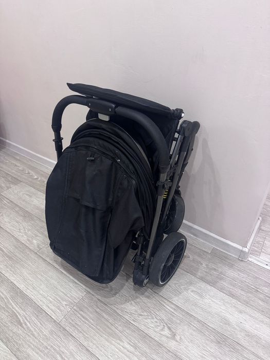 Детская коляска прогулочная