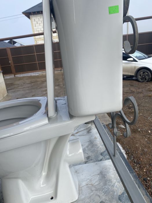 Продам унитаз 25 000