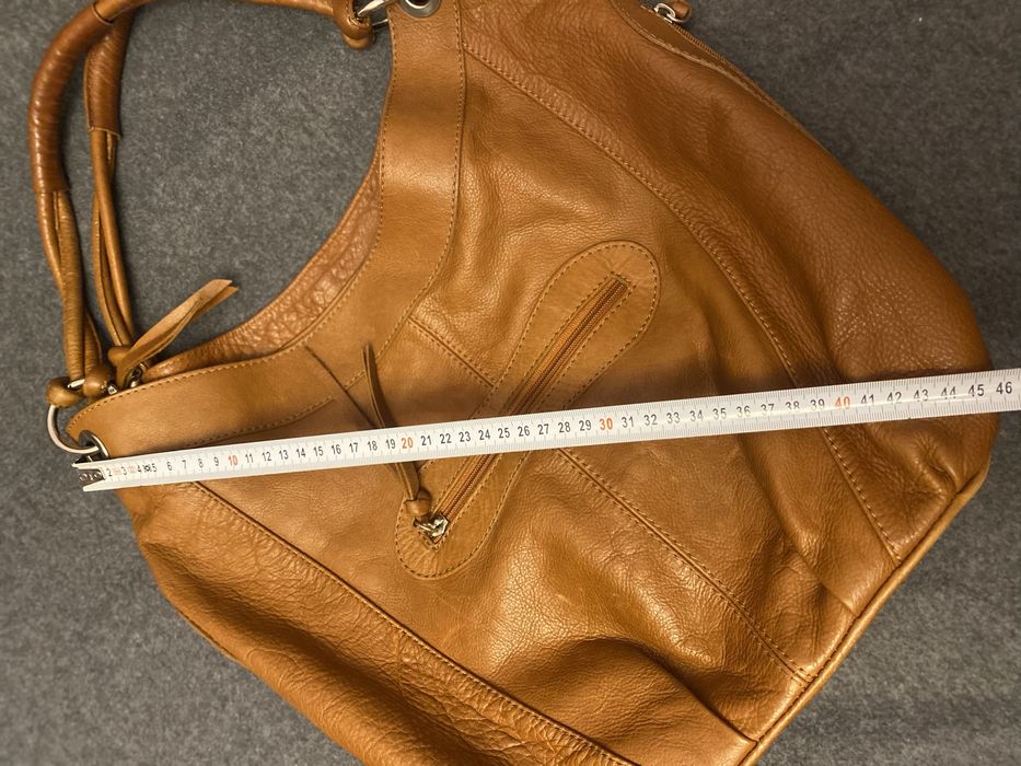 Geanta piele naturala tip mănușă